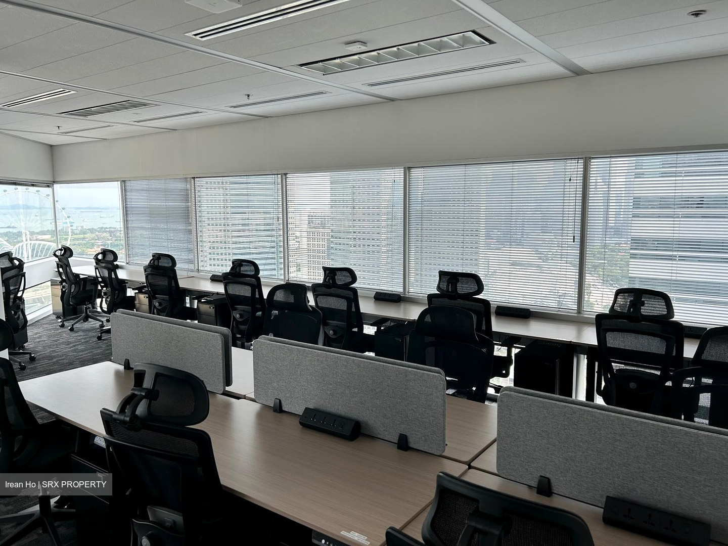 Gateway East (D7), Office #489315121